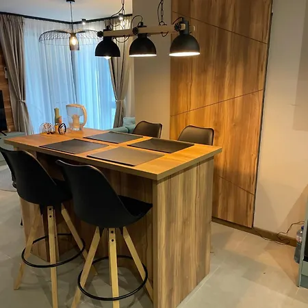 Luxurious, Modern And Spacious For Up To 4 With Private Office At Secret Garden, Life Apartmán